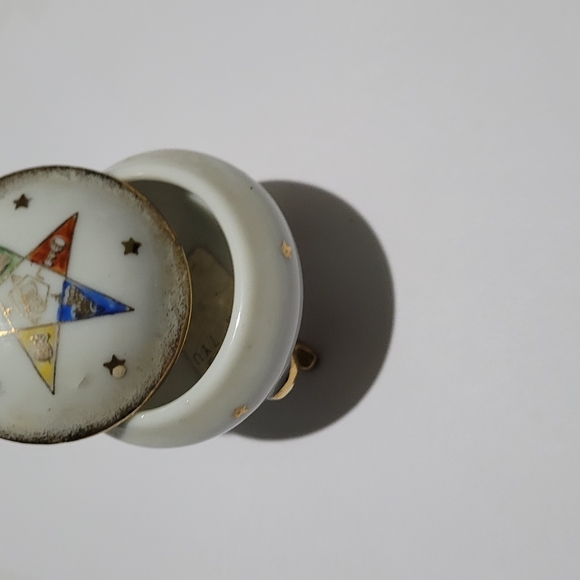 Star Design Trinket Box - Picture 1 of 5